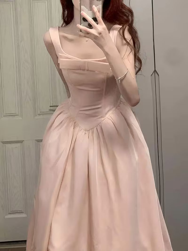 French -Line Dress with Square Neck & Waist-Cinching Bow - Elegant Fairy-Tale Long Dress Suitable for Weddings, Parties, Prom - Solid Color Non- Dress for Fall, Dry Care