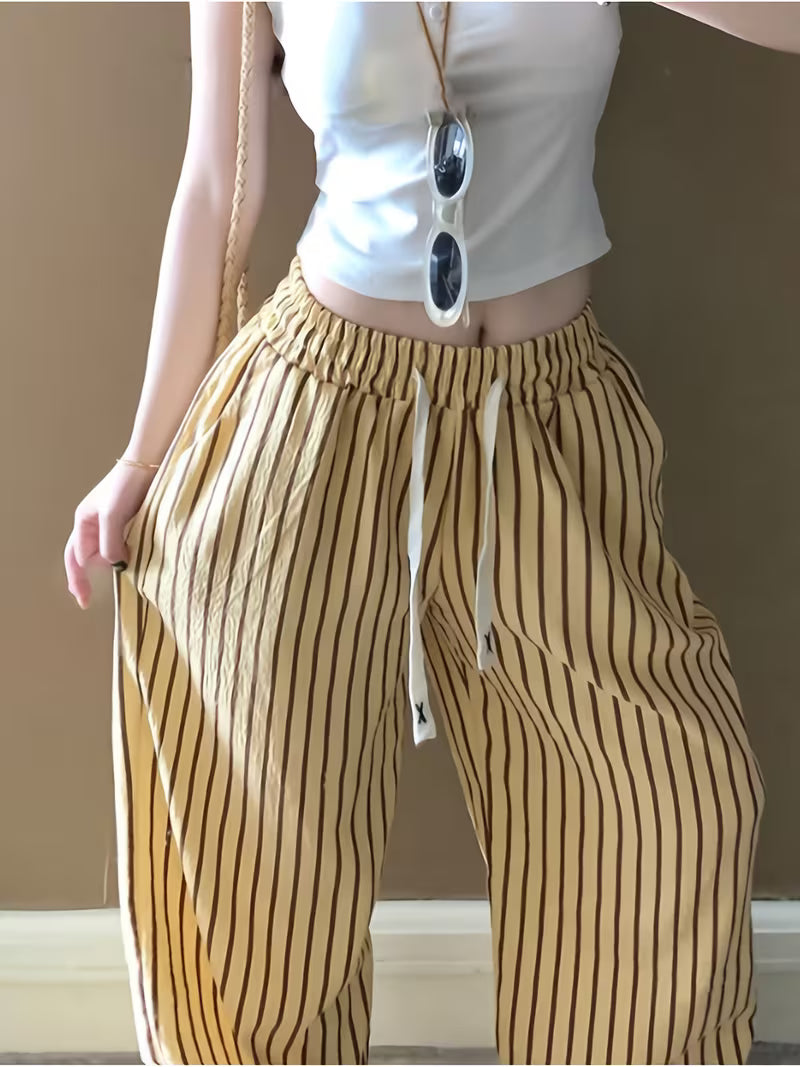 Women's Loose-Fit Sleep Pants with Dual Pockets, Elastic Waist, Thin Wide-Leg Trousers, Suitable for Outerwear or Loungewear for Petite Figures