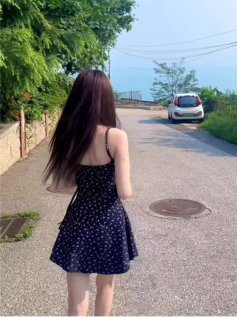 Blue Floral Print Camisole Dress for Women, New Summer Style, Sweet And Sexy, Pure And Alluring, Waist-Cinching Camisole Dress